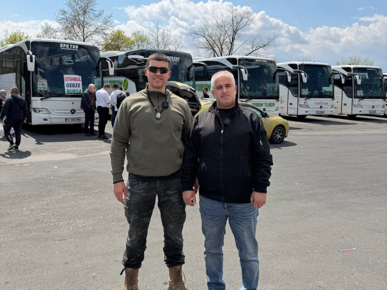 Множество автобуси от Турция осъмнаха в Кърджали в изборния ден