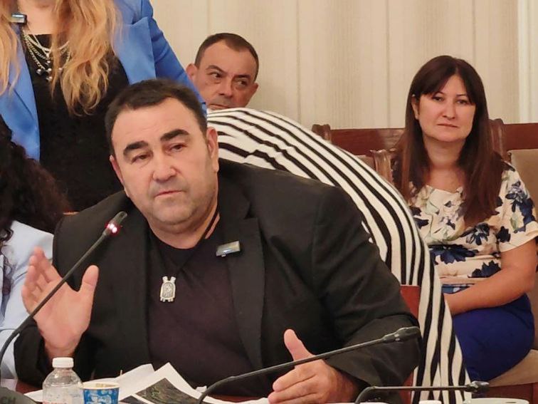 Павел Стоименов: Ако държавата не може да даде вода – ние ще го направим