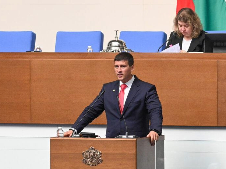 Ivelin Mihaylov hat bewiesen, dass die Regierung illegitim ist